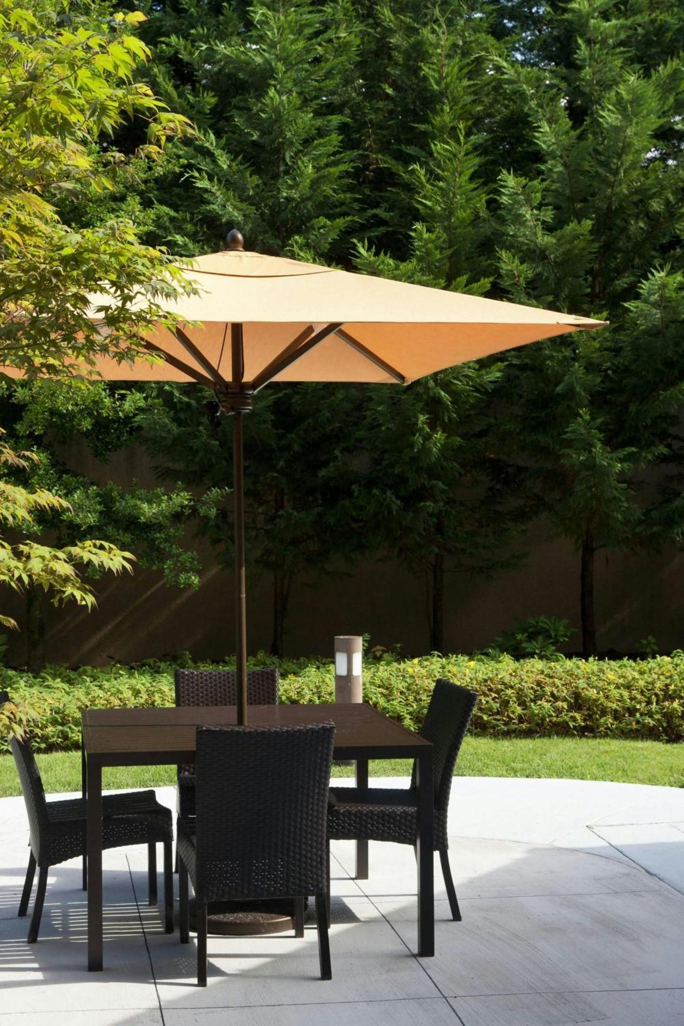 Courtyard Harrisonburg Hotel Ngoại thất bức ảnh